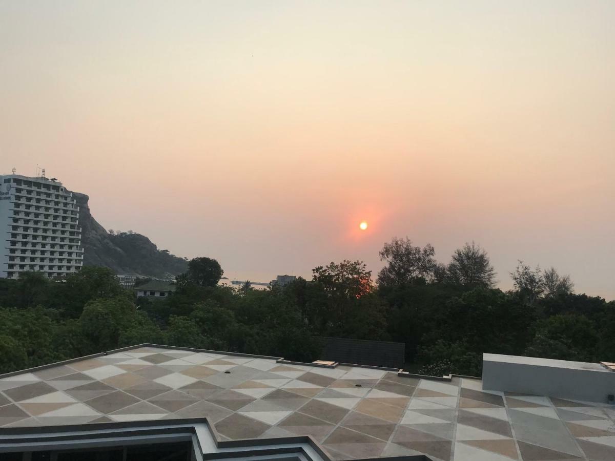 The Pine Hua Hin HHQ Exterior foto